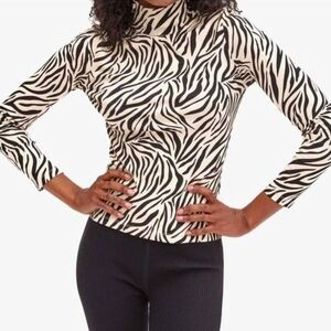 Clare V. Cream And Black Zebra Print Cotton Top L